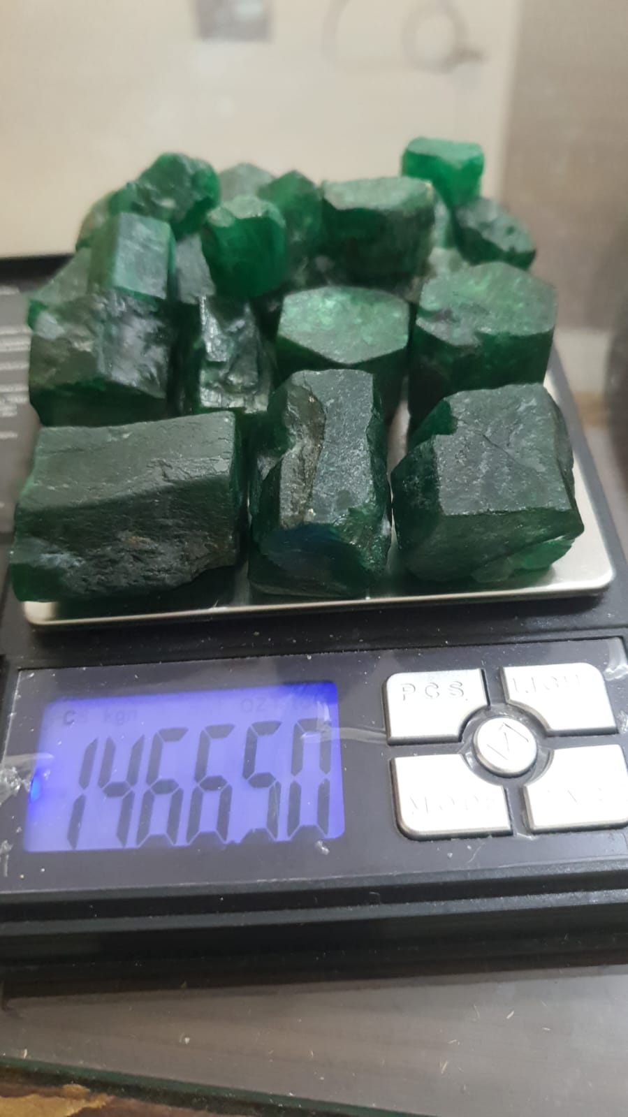 Emerald 07